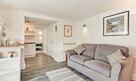 1 Bed in Llangollen 3