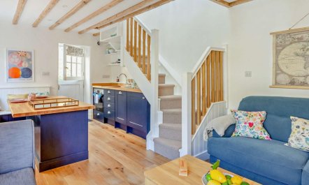 1 Bed in Cirencester 3