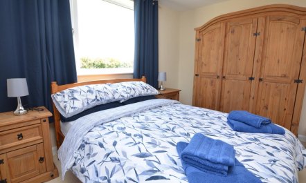 2 Bed in Alford 6