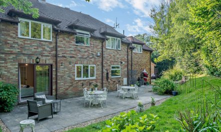 1 Bed in Lymington 8