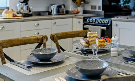 2 Bed in Cheltenham 6