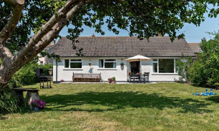 3 Bed in Wareham 1