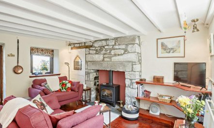 1 Bed in Penmaenmawr 1