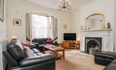 50 West Street Edelweiss 1