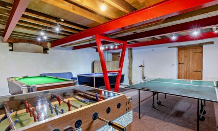 2 Bed in Hellescott 1