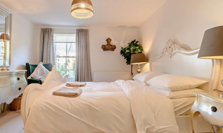 1 Bed in Cirencester 6