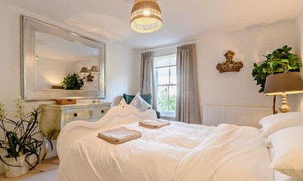 1 Bed in Cirencester 7