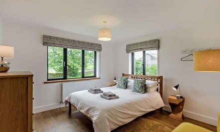 4 Bed in Lancaster 2