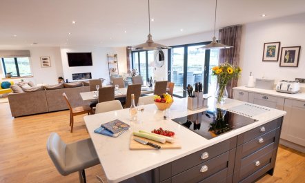 4 Bed in Lancaster 5