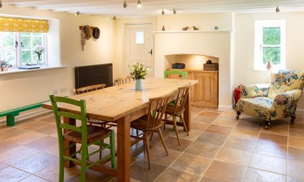 3 Bed in Dorchester 5