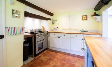 3 Bed in Dorchester 8