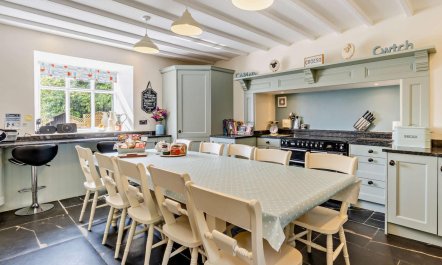 5 Bed in Machynlleth 7