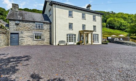5 Bed in Machynlleth