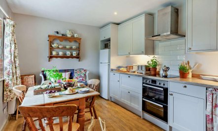 3 Bed in Shaftesbury 7