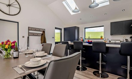 2 Bed in Holsworthy 8