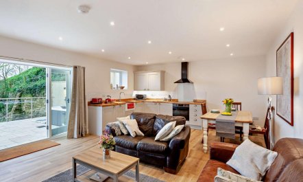 1 Bed in Wotton-under-edge 1