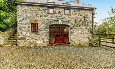 3 Bed in Haverfordwest 5