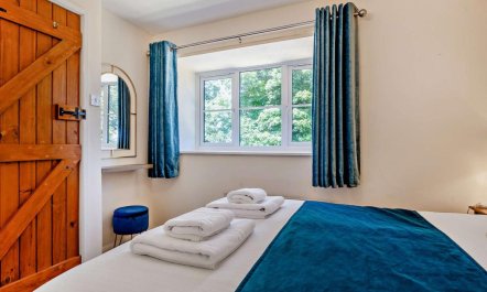 3 Bed in Dorchester 7