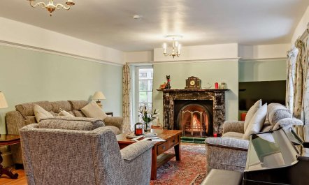 4 Bed in Tavistock 3