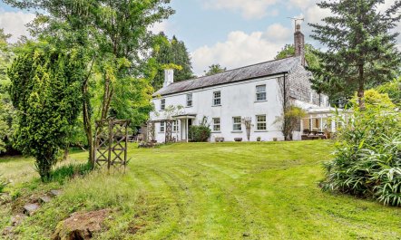 4 Bed in Tavistock 1