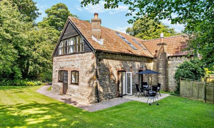 2 Bed in Dorchester 3