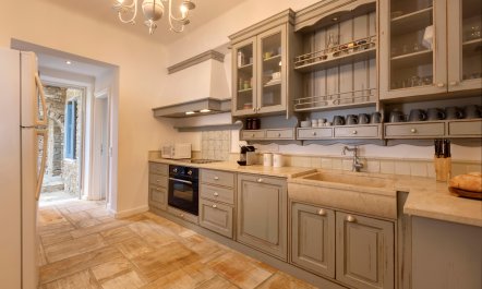 The Kalamata Olive 2