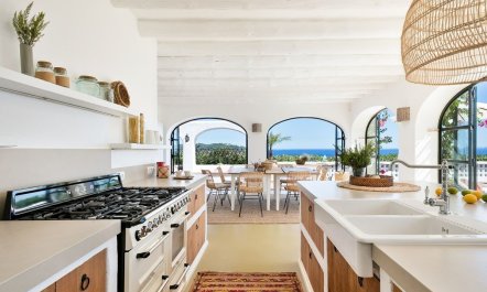 Sea House 9