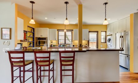 West Beach Arthouse 4