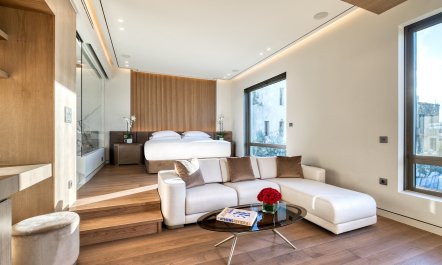 Athens Oasis 9
