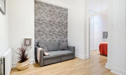 The Magnificent London 8