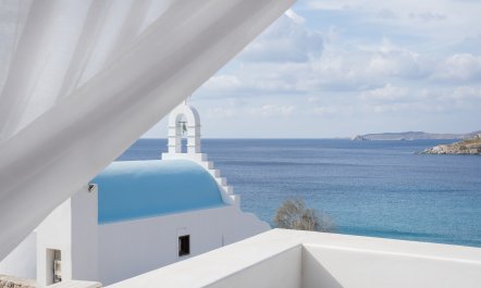 The Glittering Blue 7