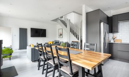 A Seaside Retreat 6