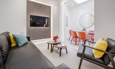 The Modern Mystique 5