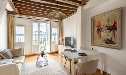 The Parisian Hideaway 5