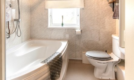2 Bed in Seahouses 7