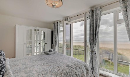 3 Bed in Burnham-on-sea