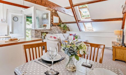 1 Bed in Crickhowell 6