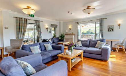 11 Bed in Bow Street 4