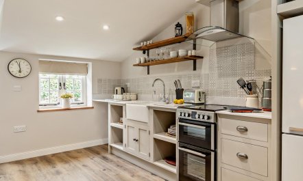2 Bed in Barnstaple 5