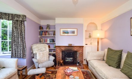 3 Bed in Winchelsea 2