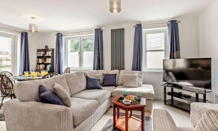 3 Bed in Ilfracombe 1