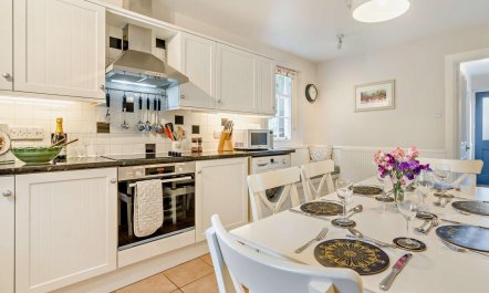 2 Bed in Blairgowrie 5