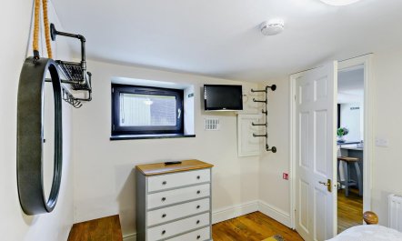 1 Bed in Windermere 5