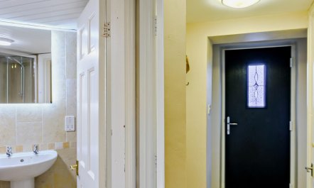 1 Bed in Windermere 8