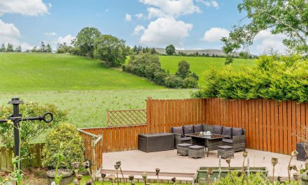 4 Bed in Appleby-in-westmorland 1