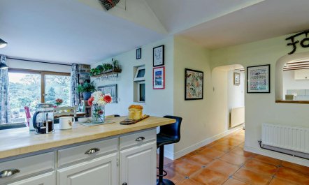 3 Bed in Stoke-on-trent 7