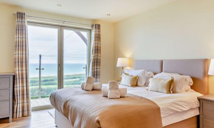 4 Bed in Dorchester 6