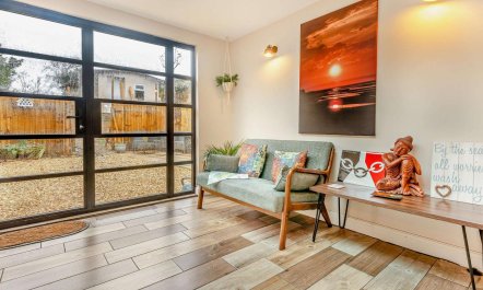 3 Bed in Freshwater 5