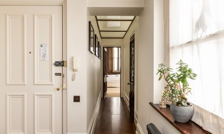 A Chelsea Retreat 9