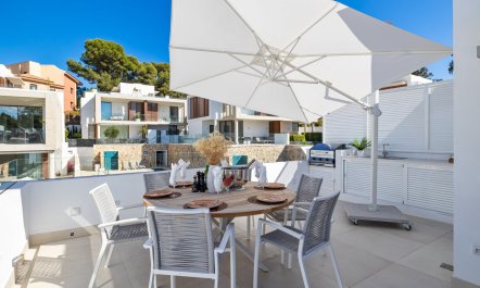 Marbella Miracles 2